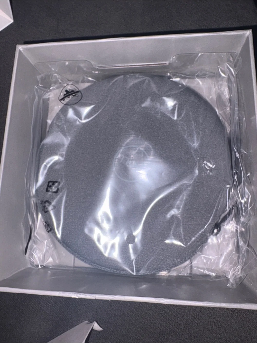 Dell MH3021Pu Mobile Adapter Speakerphone with USB-C Hub open box